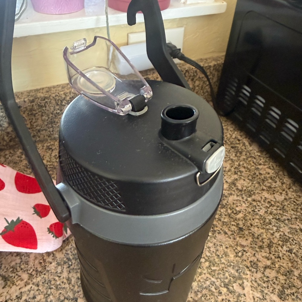 Under Armour Black and Gray Water Jug - Picture 4 of 6